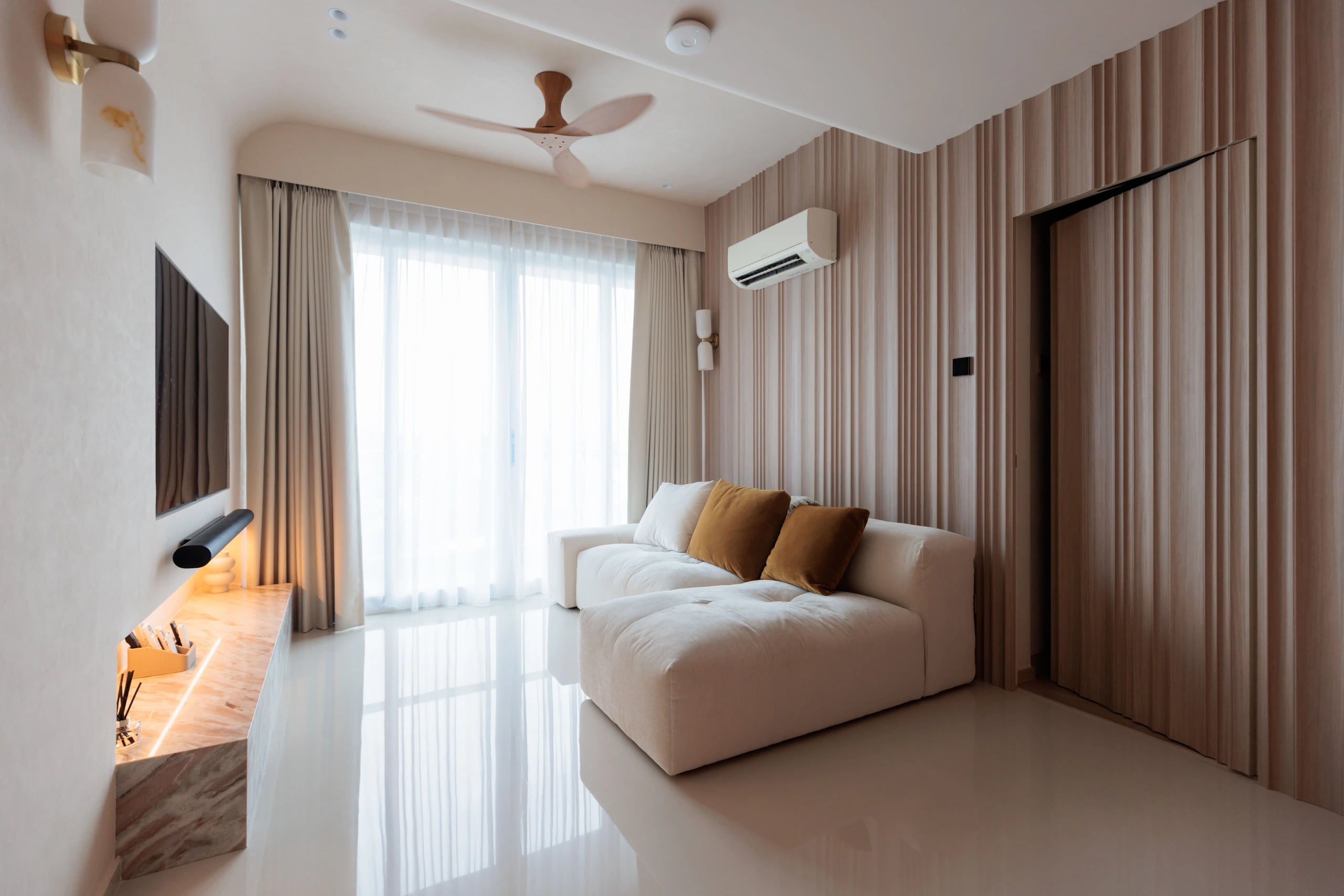 Proximo living room concealed door